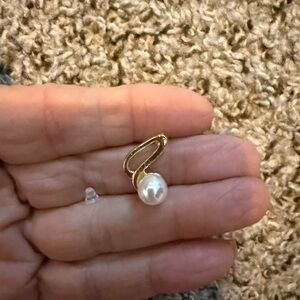 Elegant Gold Pearl Drop Earring 15